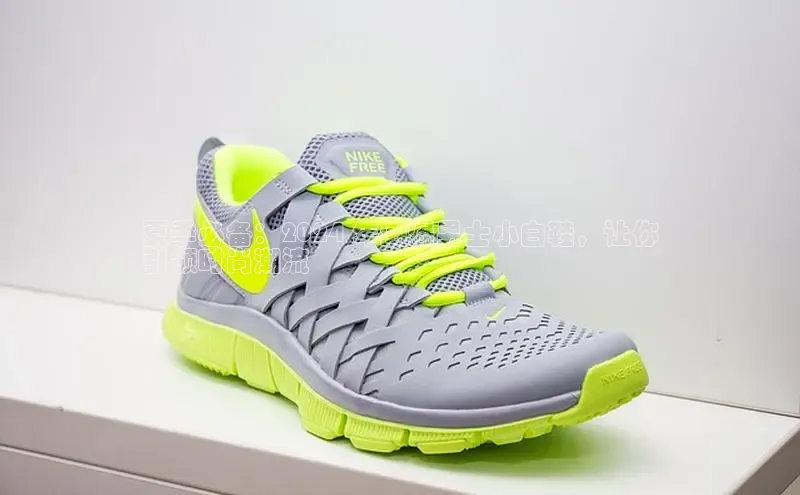 米兰官方手机app网站阿里尔公司夏季必备：2024 年潮爆男士小白鞋，让你
引领时尚潮流