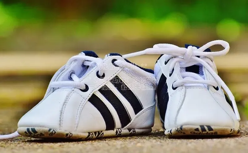 米兰体育下载地址百度搜索资源平台**优化后的标题：**

* 力迈运动鞋：为您的每
一步赋能，舒适无极限！