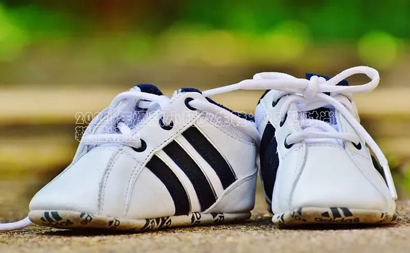 米兰官方手机app网站阿里尔公司2024 年爆款小码女生鞋：25 码时尚
鞋履精选