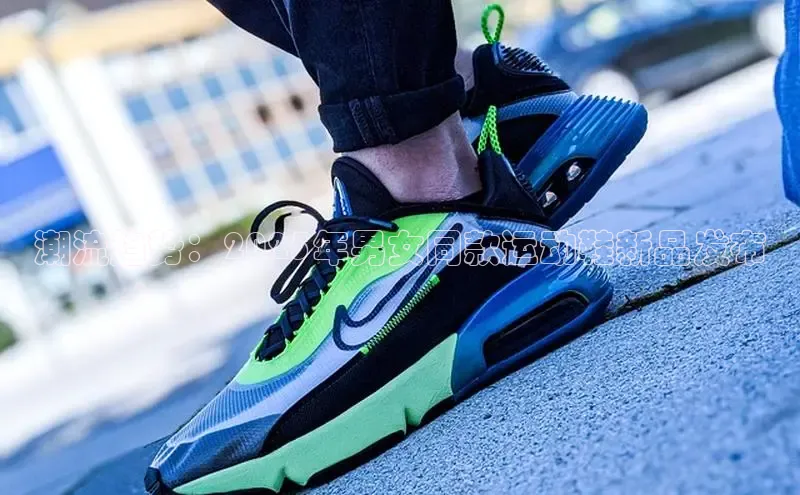 潮流趋势：2025年男女同款运动鞋新品发布